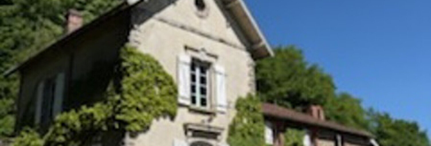 Maison 10 Pièces 244 m² à vendre à Saint-Just-le-Martel (87590)