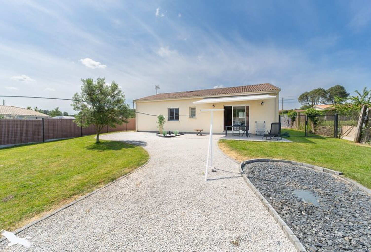 Contemporaine de 4 pièces principales — photo 1