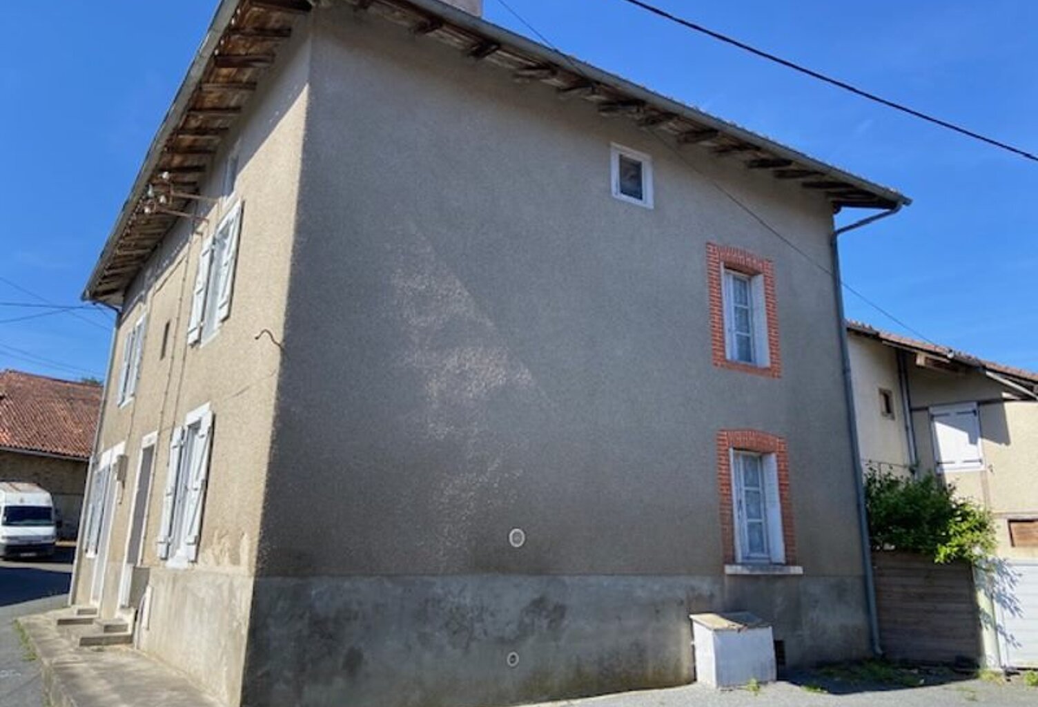 Maison de bourg de 3 pièces principales — photo 1