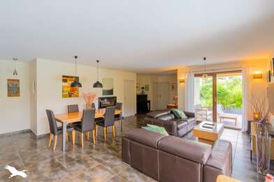 Maison 4 pièces 680550 €