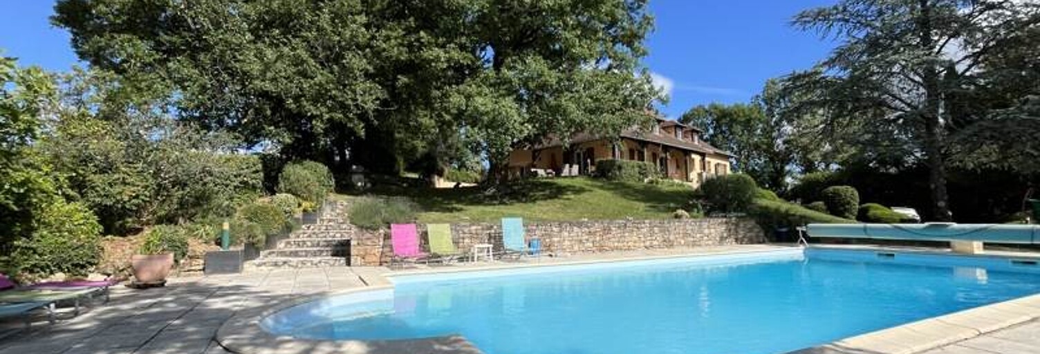 Maison 8 Pièces 266 m² à vendre à Savignac (12200)