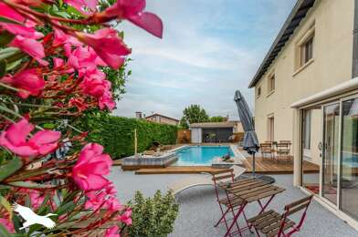 Maison 6 pièces 450000 €