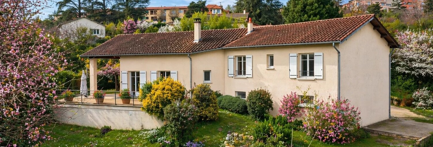 Maison 10 Pièces 238 m² à louer à Dardilly (69570)