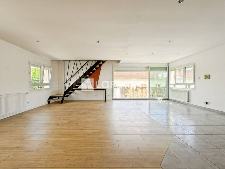 Maison divisée T5 à vendre à Valence - Chateauvert — photo 1