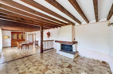MAISON DE CARACTÈRE AVEC DÉPENDANCE ET FORT POTENTIEL -FOUR (38080) — photo du bien