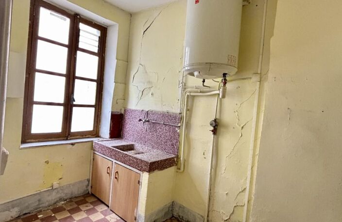 IMMEUBLE A FORT POTENTIEL – SPÉCIAL INVESTISSEUR –A RENOVER ENTIEREMENT — photo 5