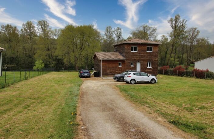 Maison bois 120 m² sur terrain de 2800 m² – Aillas (33124) — photo 3