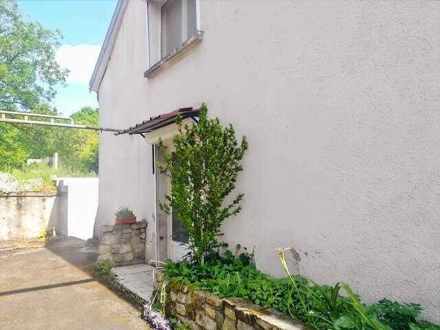 Maison de village au calme avec grange — photo du bien