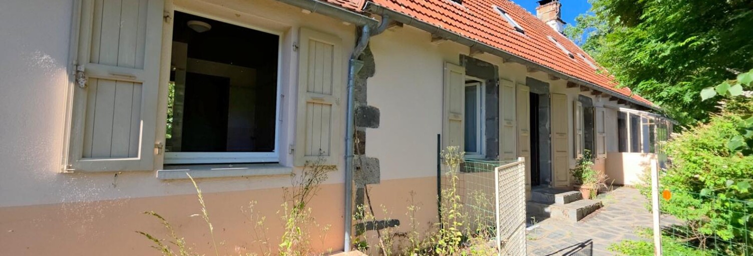 Maison 6 Pièces 120 m² à vendre à Ally (15700)