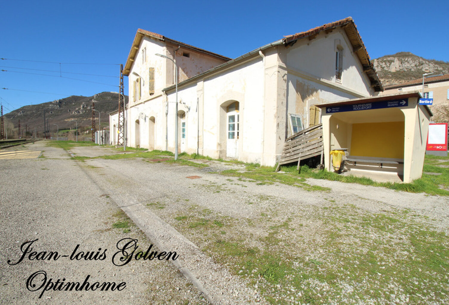 Immeuble à vendre TOURNEMIRE (12) — photo 1