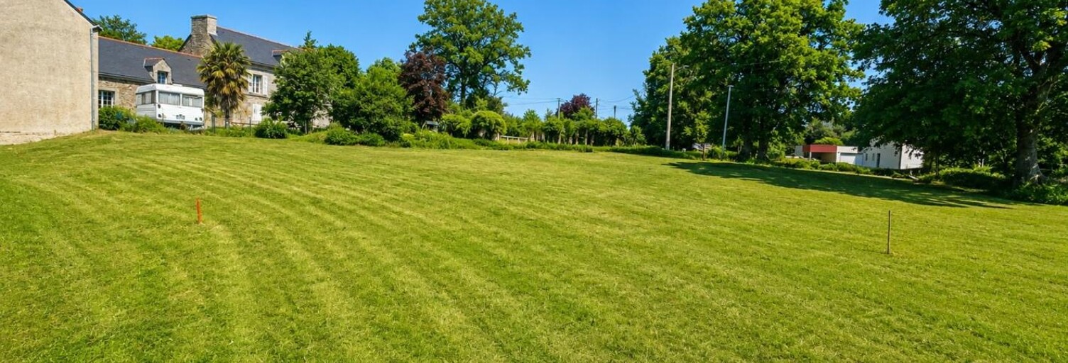 Terrain  844 m² à vendre à Pluméliau-Bieuzy (56930)