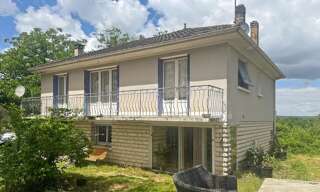 Maison 5 Pièces 136 m² à vendre à Vallereuil (24190)