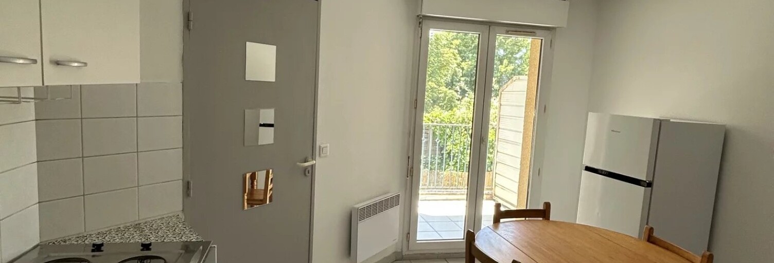 Appartement 2 Pièces 25 m² à louer à Venelles (13770)