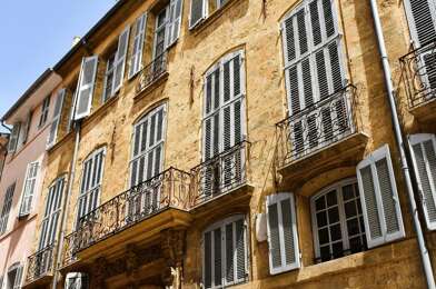 Immeuble  220000 €