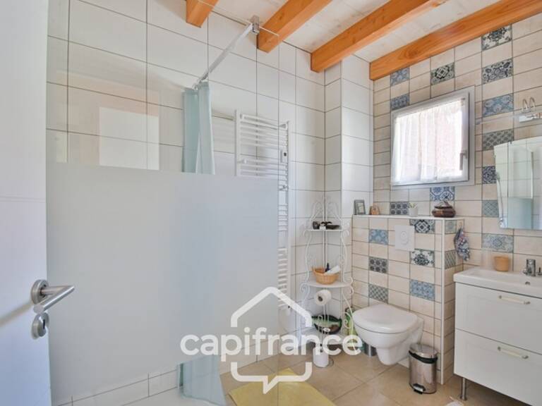 Propriété avec gîtes et chambres d’hôtes dans dépendances séparées et Maison bressane rénovée de 140 m² – Terrain 4374 m² –LOUHANS (71500) — photo 1