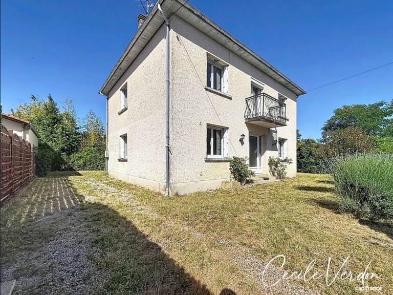 Maison à vendre 6 pièces, 4 chambres 166 m2 sur 445m2 de Terrain - BERGERAC (24) — photo 1