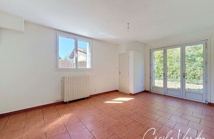 Maison à vendre 6 pièces, 4 chambres 166 m2 sur 445m2 de Terrain - BERGERAC (24) — photo 5