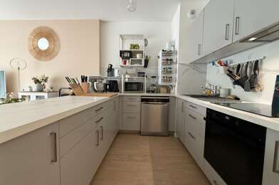Appartement 3 pièces 199900 €