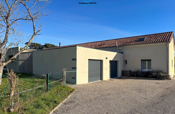 Propriete à vendre 7 pièces VILLENEUVE SUR LOT (47) de 229m2 habitables sur un terrain clos de 5965m2 — photo 4