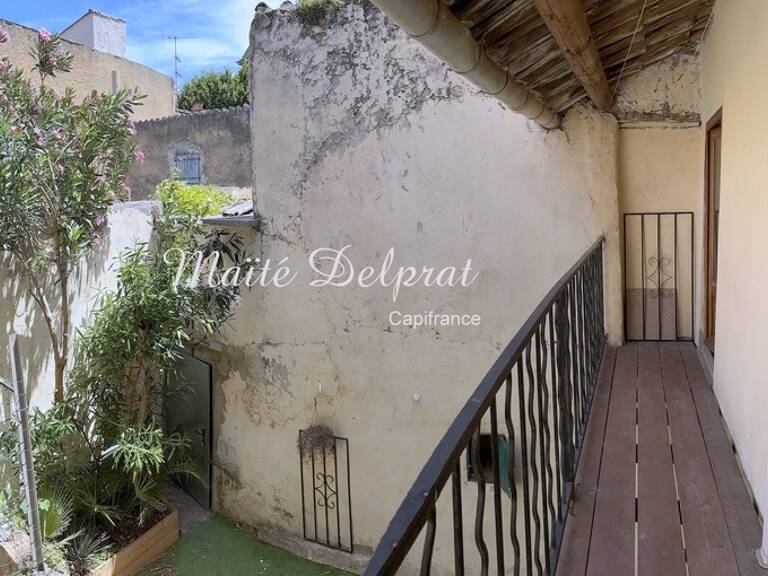 Maison de village à vendre avec cour, balcon et grenier  : un potentiel exceptionnel à Sorgues (84) — photo 1