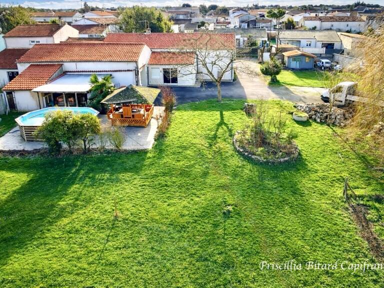 Proche Aigrefeuille d'Aunis, maison familiale avec grand jardin — photo 1