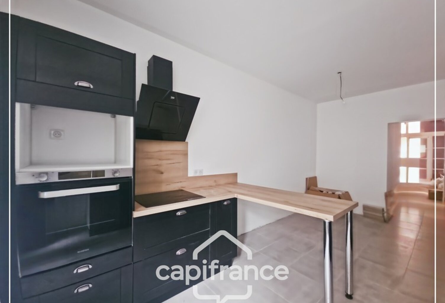 Immeuble en pierre à fort potentiel au centre de Puymirol — photo 1