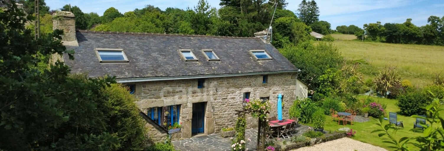 Maison 8 Pièces 110 m² à vendre à Berrien (29690)