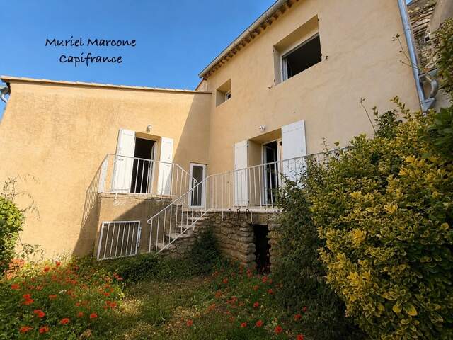 Maison à vendre 4 pièces jardin et vue panoramique BONNIEUX (84) — photo du bien