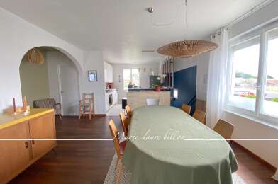 Maison 6 pièces 398400 €