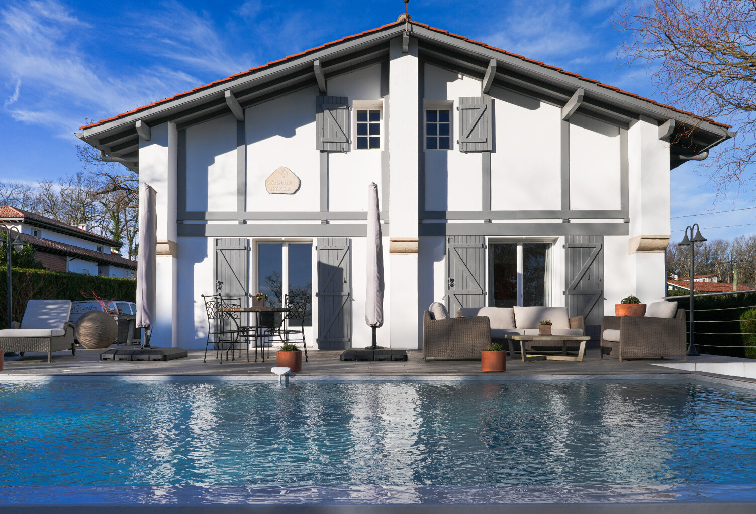 ASCAIN  Superbe maison familiale rénovée avec vue montagne — photo 1