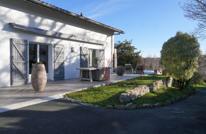 ASCAIN  Superbe maison familiale rénovée avec vue montagne — photo 4