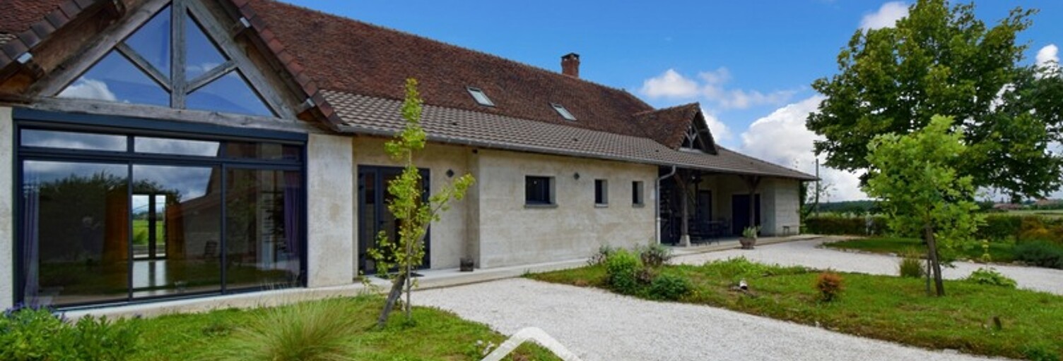 Commerce 12 Pièces 470 m² à vendre à Montpont-en-Bresse (71470)