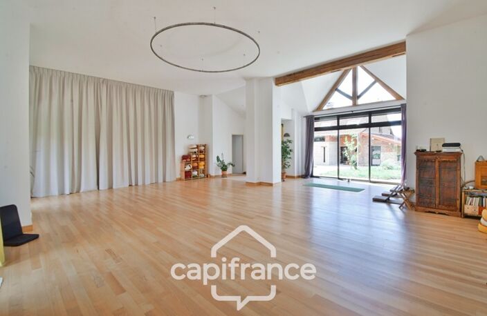 Dpt de SAONE ET LOIRE(71), à vendre MONTPONT EN BRESSE (71470)maison avec gîte et chambres d'hôtes P12 de 470 m² - Terrain de 4 374,00 m² — photo 4