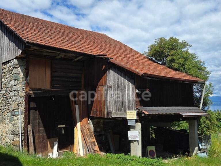 À VENDRE – Grange avec fort potentiel sur terrain à bâtir — photo 1