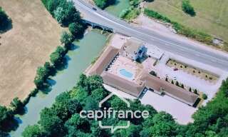 Commerce  1160 m² à vendre à Varennes-le-Grand (71240)
