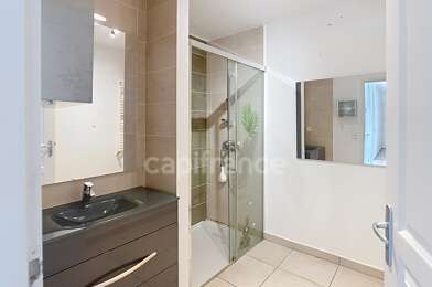 Appartement 4 pièces 254000 €