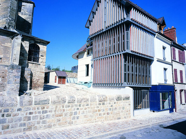 CHATEAU THIERRY (02) hyper centre  à vendre Immeuble de rapport de grande qualité architecturale — photo 1