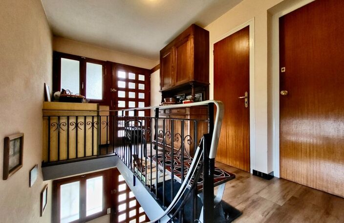 APPARTEMENT T4 TRAVERSANT - EVIAN LES BAINS VUE LAC (74) — photo 5