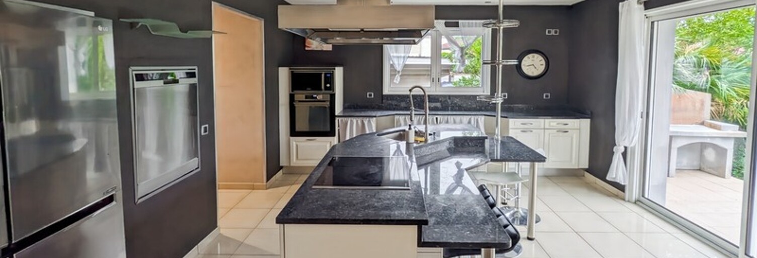 Maison 6 Pièces 196 m² à vendre à Orleix (65800)