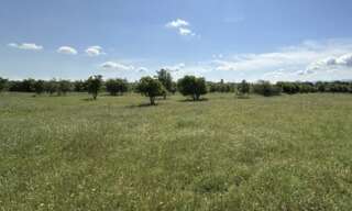 Terrain 1900 m² à construire Camps-la-Source (83170)