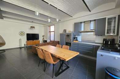 Appartement 3 pièces 1055 €