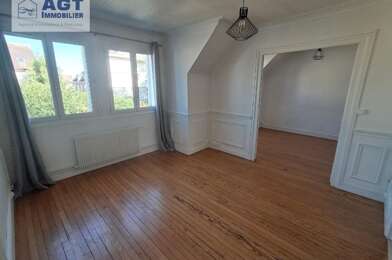 Appartement 3 pièces 750 €
