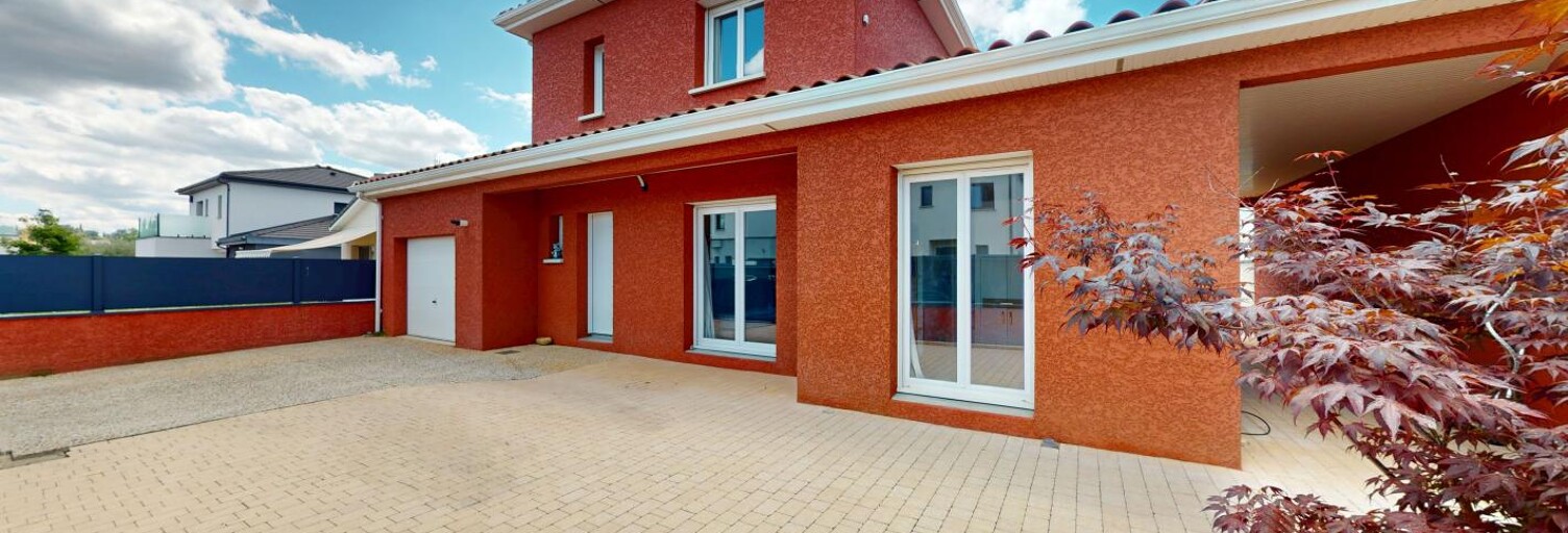 Maison 5 Pièces 116 m² à vendre à Saint-Bonnet-de-Mure (69720)