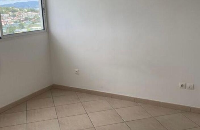 Appartement À Vendre — photo 3