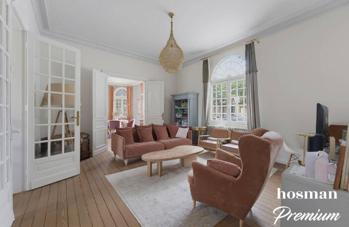 Superbe maison à étage de 7 pièces - Rénovation récente et vaste jardin - Primerose / Boulevard du Président Wilson, Bordeaux — photo 4