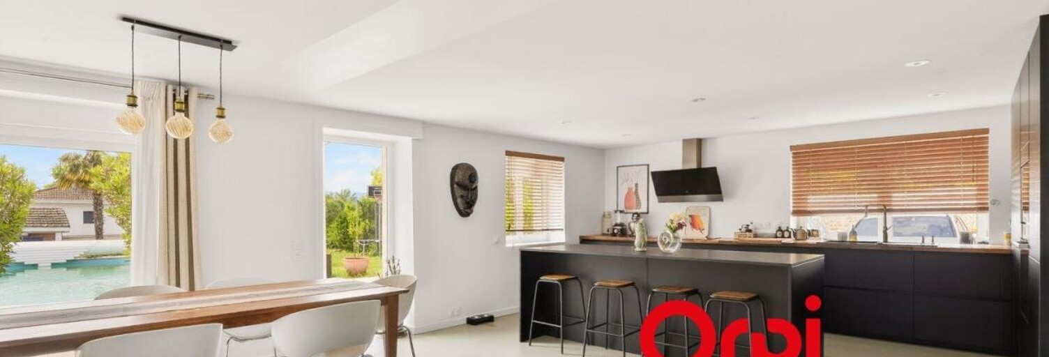 Maison 7 Pièces 270 m² à vendre à Saint-Genis-Laval (69230)