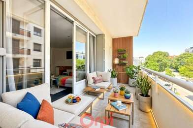 Appartement 3 pièces 242000 €