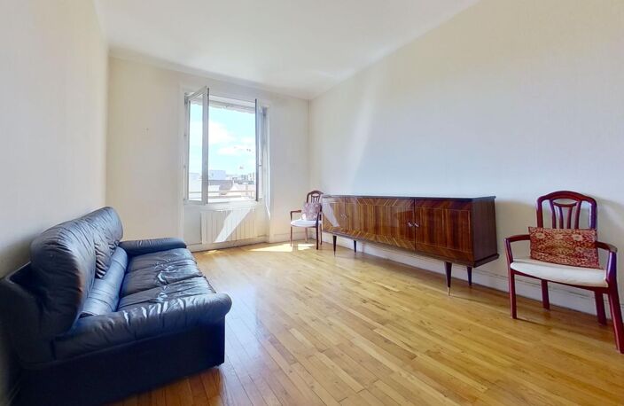 Appartement  - Lyon 07 - Vue dégagée — photo 2