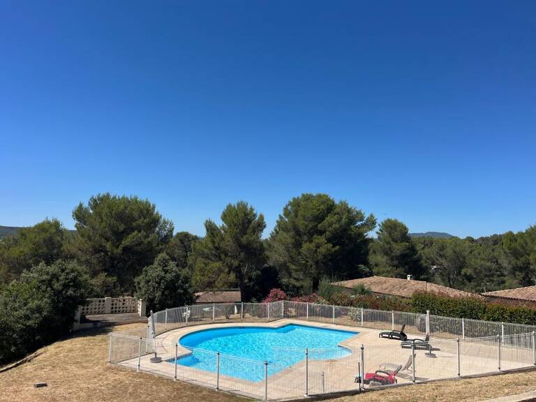 Appartement À Vendre — photo 1