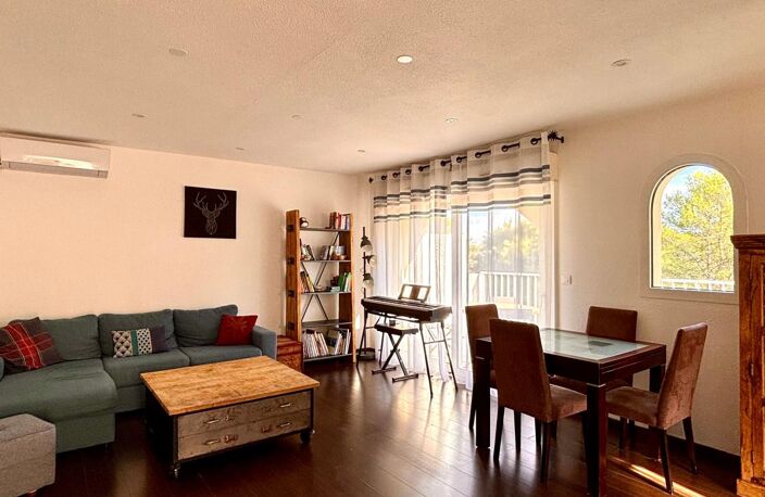 Appartement À Vendre — photo 3